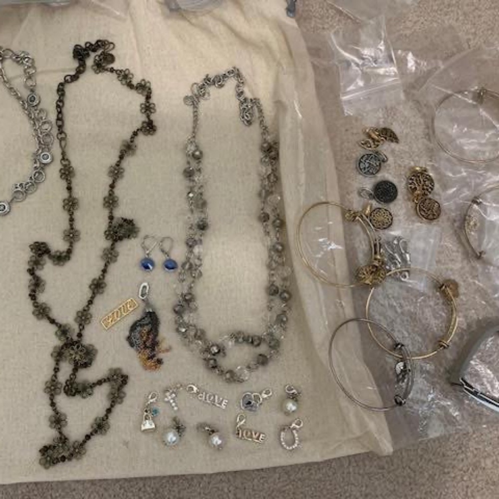 Misc South Hill Designs and Mialisia Jewelry Necklaces Droplets Charms Bracelets